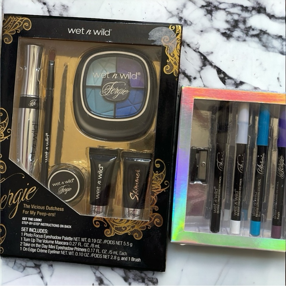 Wet N’ Wild Fergie Duchess Center Stage Eye Pencil Makeup Palette Box Gift Set